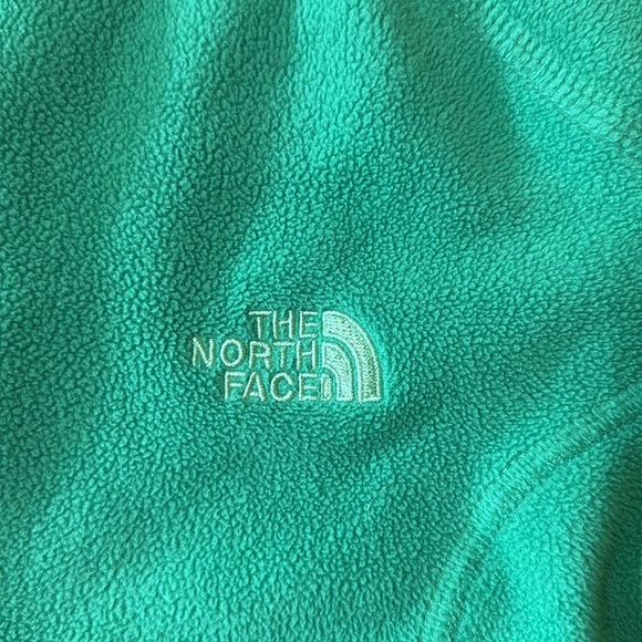 The North Face TKA 100 Quarter Zip Pullover - Picture 3 of 4